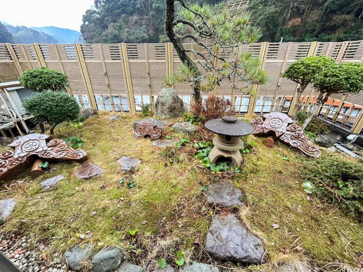 Sangai Ryokan Gotsu 外观 照片