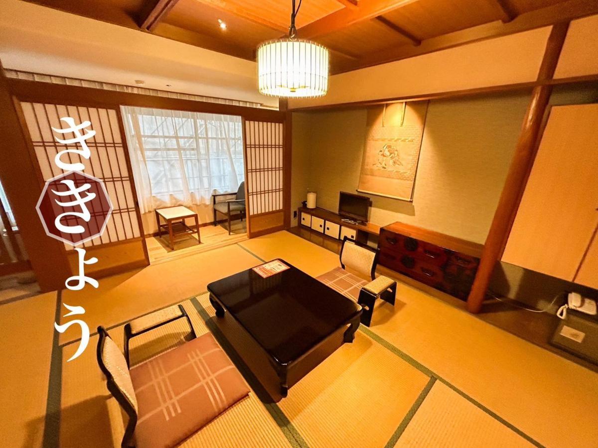 Sangai Ryokan Gotsu 外观 照片
