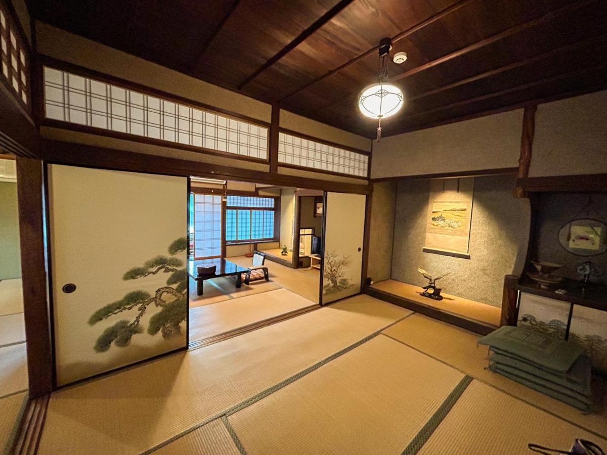 Sangai Ryokan Gotsu 外观 照片